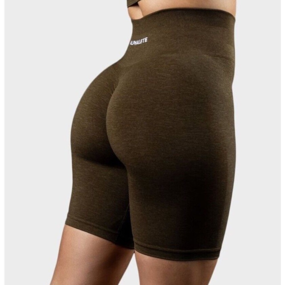 Alphalete Amplify Canteen Biker Shorts‎ 5” Size Small